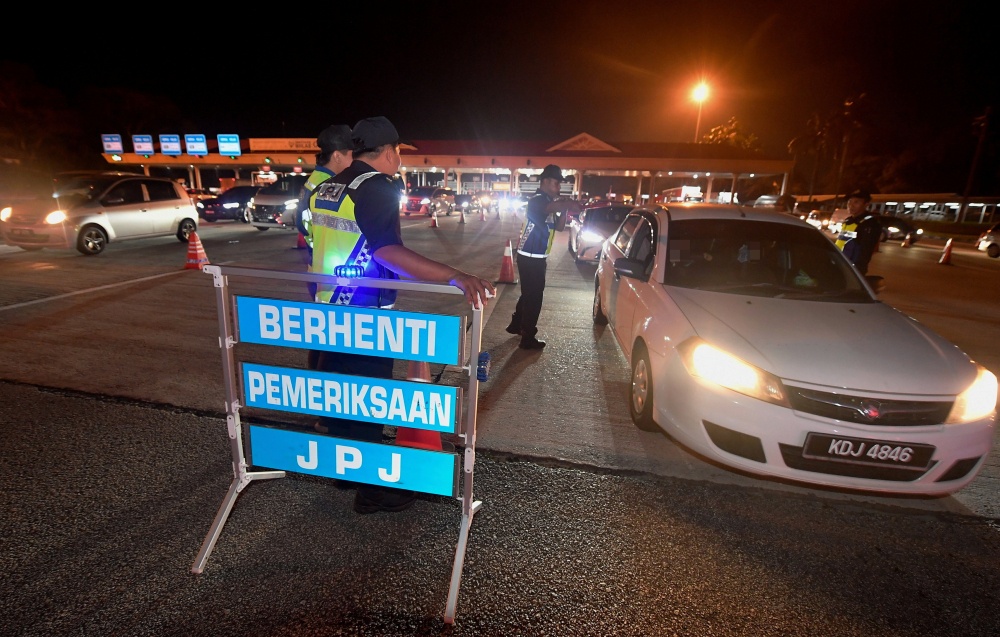 Queue-cutting, emergency lane abuse top JPJ’s 2025 Hari Raya traffic ...