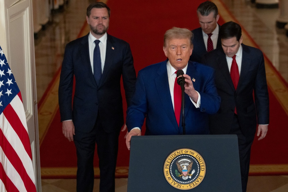 US warns Iran against retaliation as Trump hints at ‘regime change ...