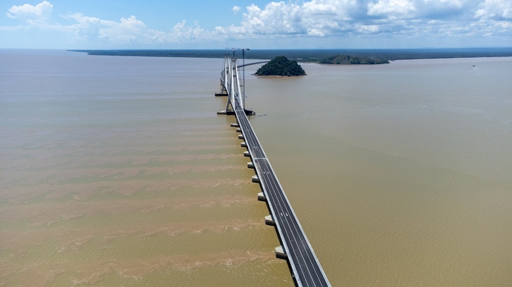 The new bridge forms part of Sarawak’s wider infrastructure transformation under the Coastal Road Network and Second Trunk Road Programme. — The Borneo Post pic
