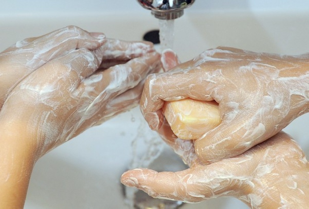 Good handwashing habits can stop the rapid spread of norovirus, especially during travel and in crowded places. — AFP pic