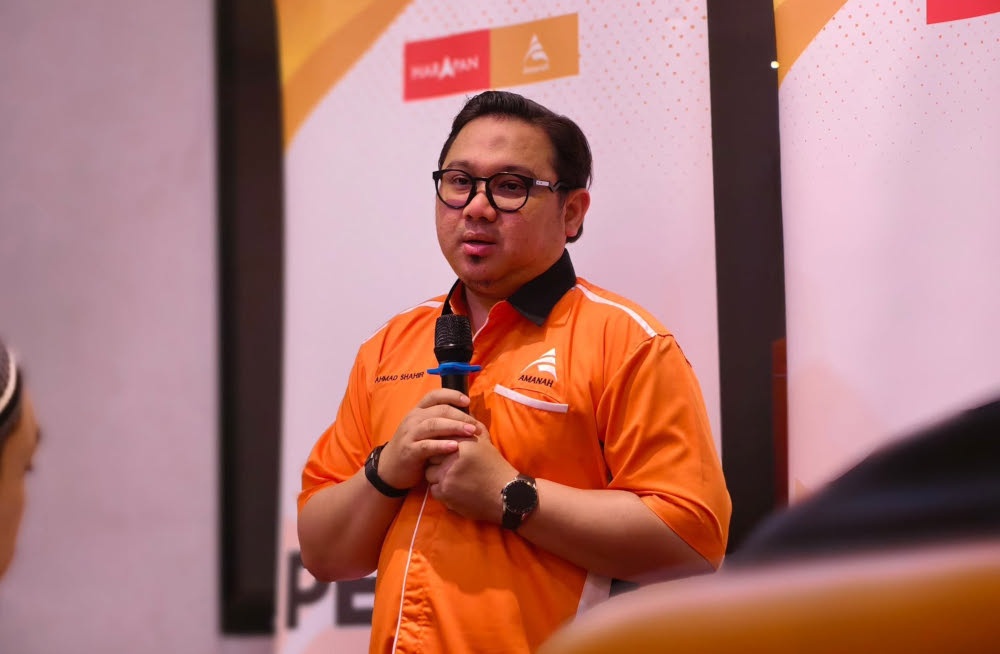 Paroi will see Amanah’s Ahmad Shahir Mohd Shah (pic) take on PN’s Kamarol Ridzuan Mohd Zain and Bersatu’s Mohd Nazree Mohd Yunos. — Picture from Facebook/Ahmad Shahir