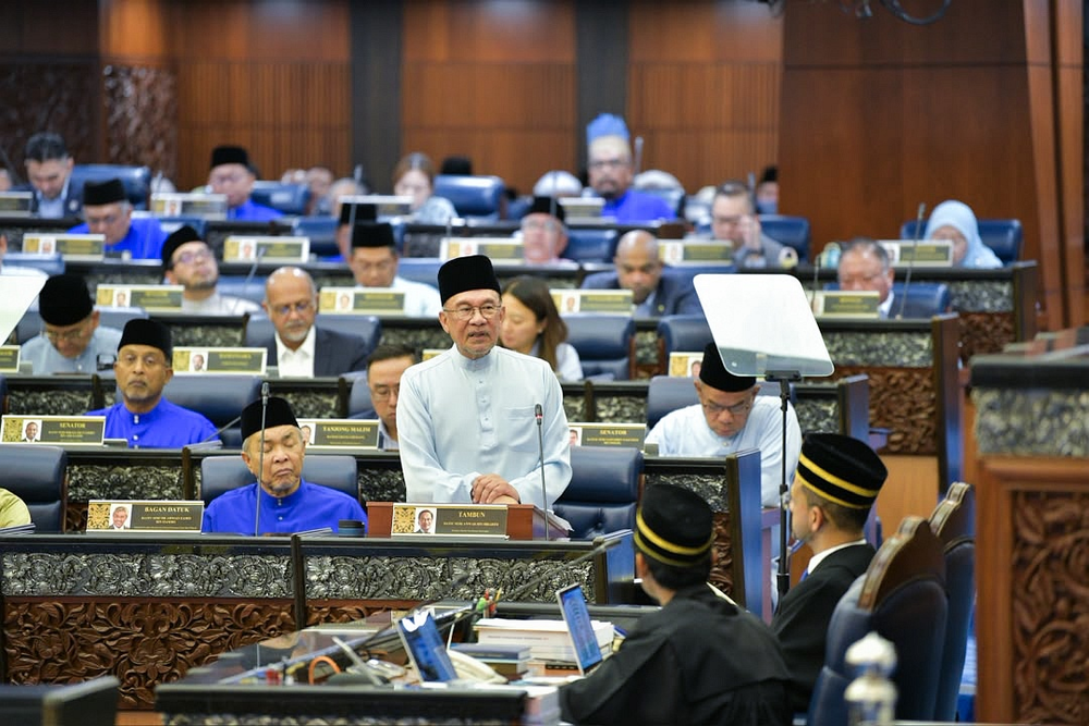 KPT - Belanjawan Madani 2027: KPT Terima Rm19.1 Bilion, Reformasi  Pendidikan Tinggi dan Kebajikan Mahasiswa Diberi Tumpuan