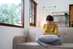 Image from: 女子月收入RM20K，男友没房没存款还想生孩子、脾气还爆！