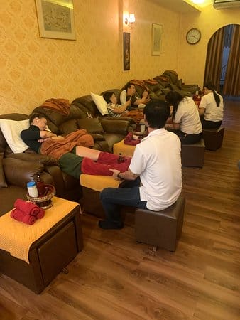 Image from: 离婚了还要给前夫RM2000真的受够了！大马女子包办全场带前夫去泰国！软烂男零付出还抢大床睡！