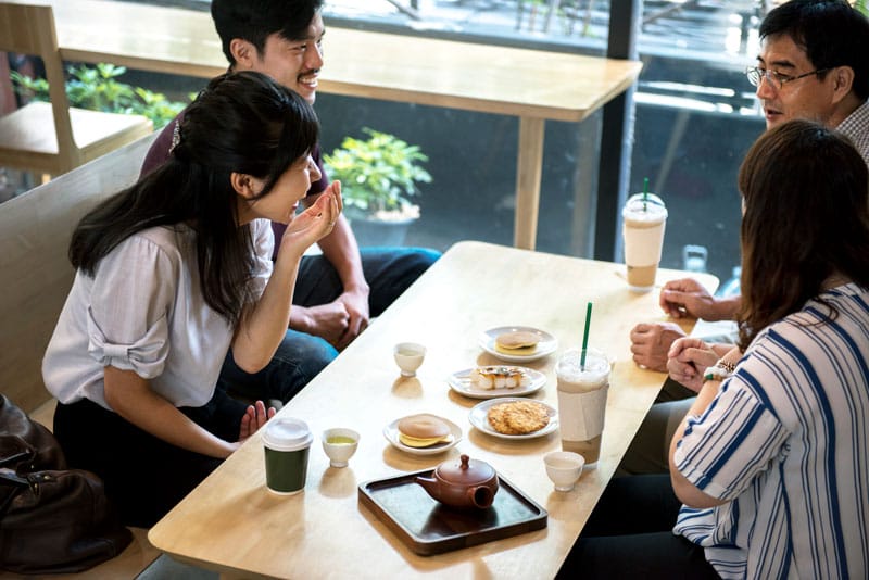 Image from: 在 Cafe 聊天竟被学生「Shhh」？大马网友发文吐槽，引发两派热议！