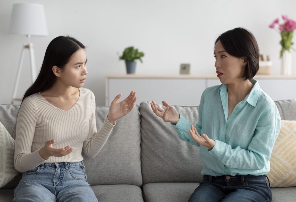 Image from: 结婚只想请真正重要的人,父母却坚持要请遍所有亲戚朋友!