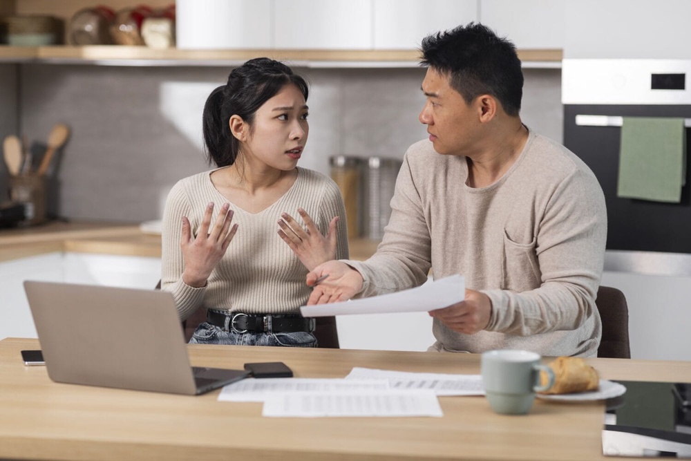 Image from: 结婚只想请真正重要的人,父母却坚持要请遍所有亲戚朋友!