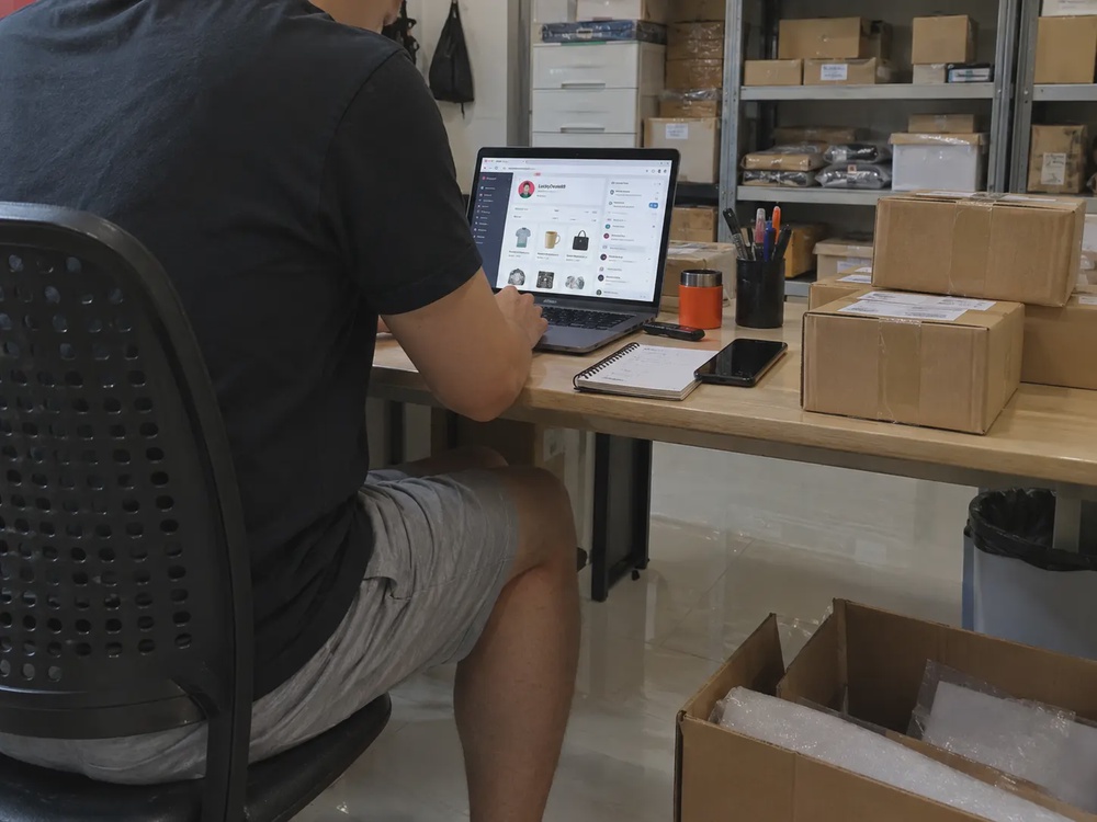 Image from: 大马网购平台要收紧了!政府拟加强电商监管,严打假账号卖违禁品!