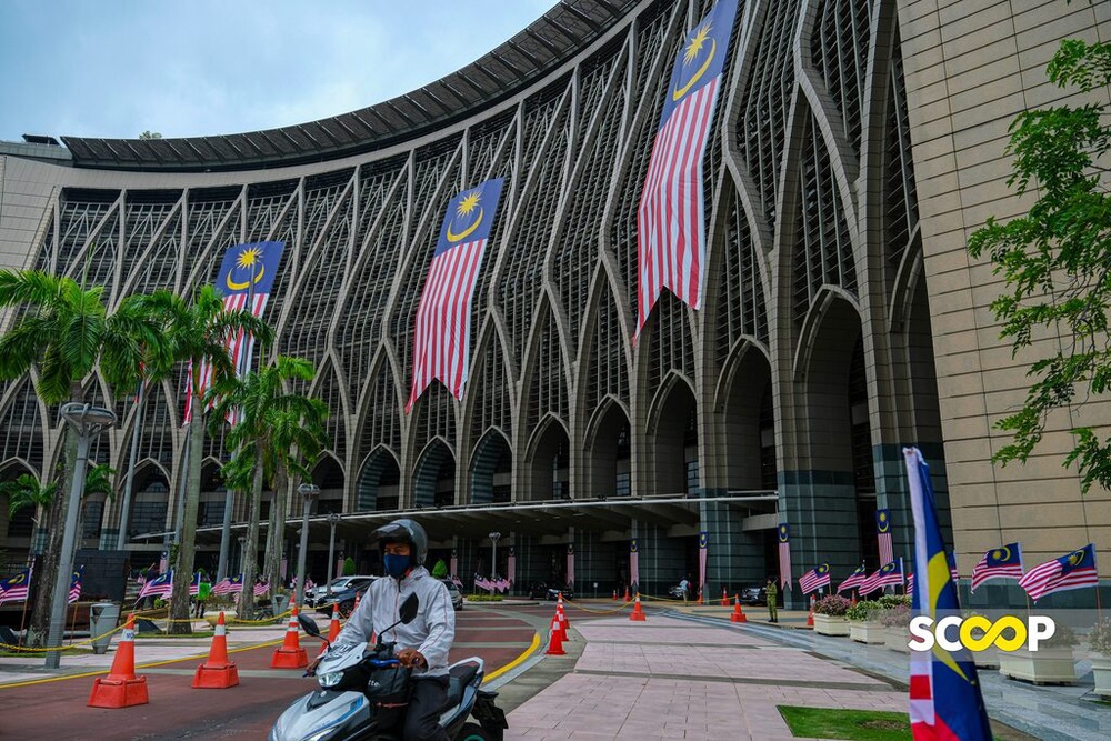 Kenaikan Gaji Penjawat Awam Lebih Sesuai Ikut KPI, Bukan Secara Pukal