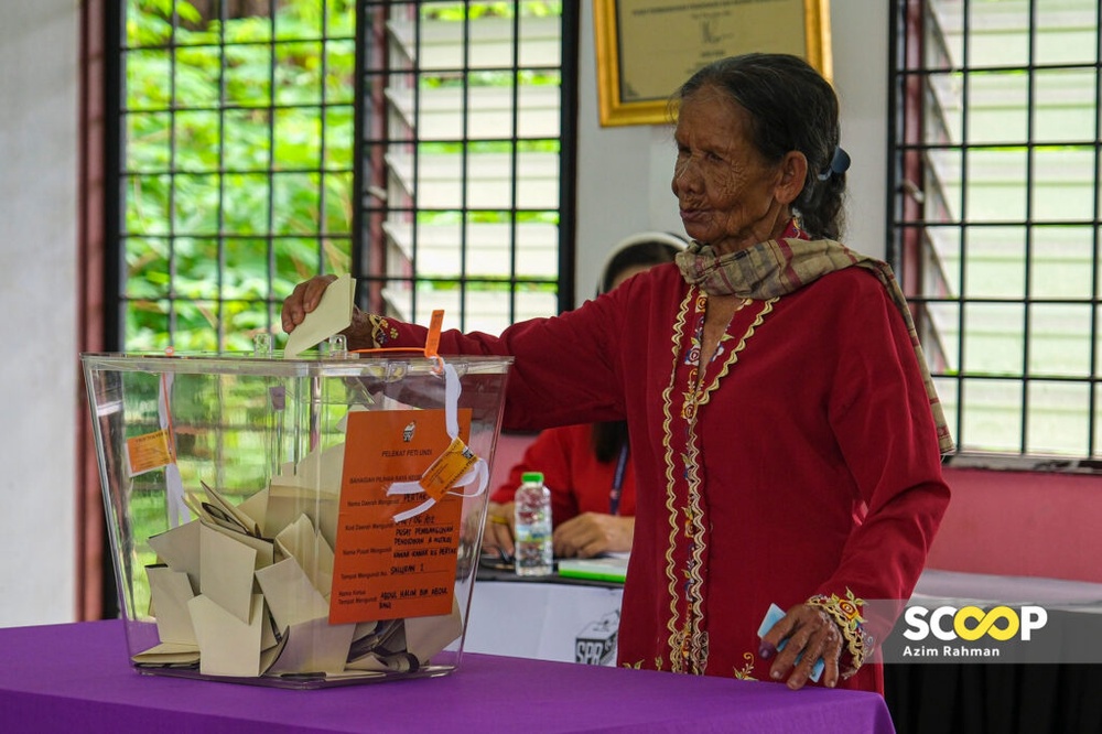 Image from: The Maverick Parliament Needs: Siti Kasim, the Borneo Bloc and the Battle for Food Sovereignty – Remy Majangkim