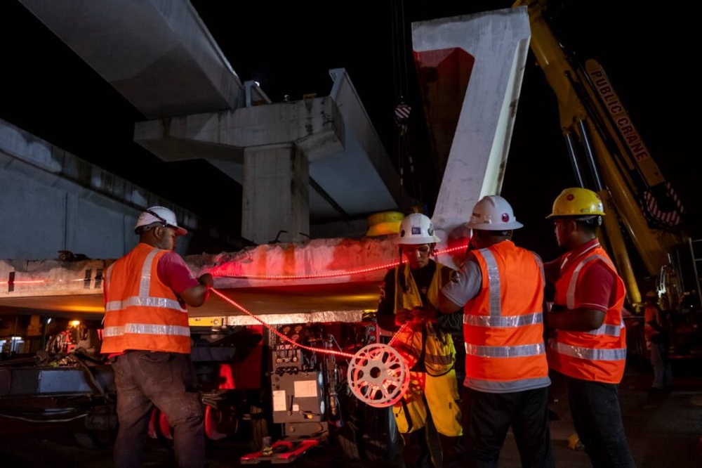 Image from: Selangor Sultan commends 13,000-strong workforce of Prasarana and MRCB over LRT3 success