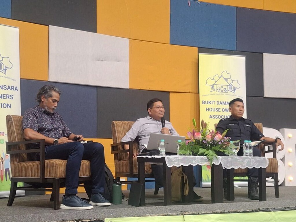 Image from: KJ holds townhall, vows action on Bukit Damansara residents’ complaints