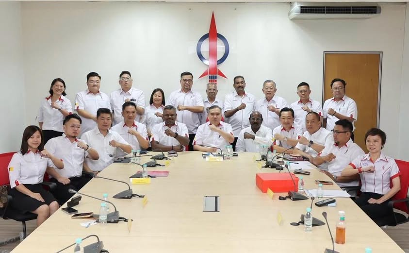 Image from: ‘Kami masih perlukan beliau’: Selepas tewas di Chennah, Loke terima sokongan Chow, DAP Negeri Sembilan