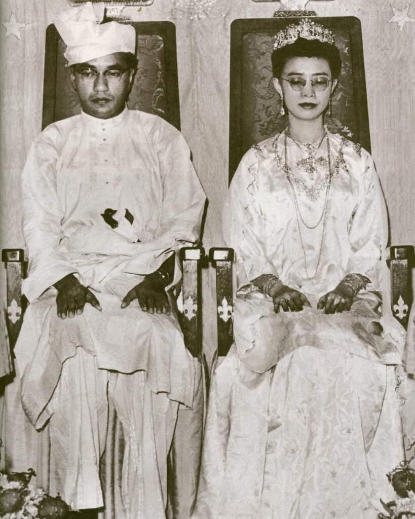 Image from: In pictures: snapshots of Dr Siti Hasmah and Dr Mahathir’s long and loving marriage