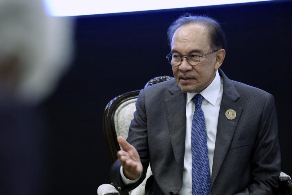 Image from: House arrest and royal pardons in Malaysia: are there precedents?