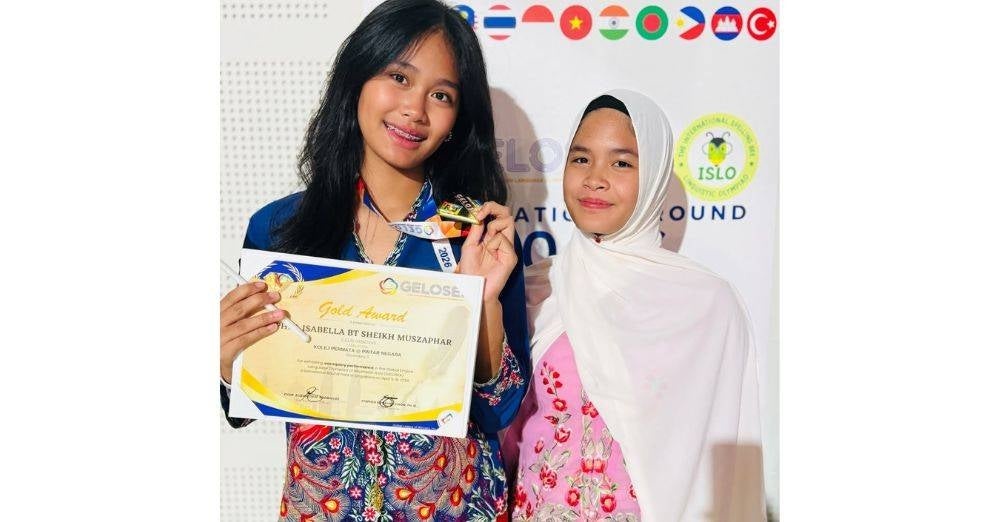 Image from: 'Bila tak cemerlang, kerja lebih keras.' Bella rangkul emas, Tasha pingat perak, ini rahsia Dr Sheikh Muszaphar didik anak