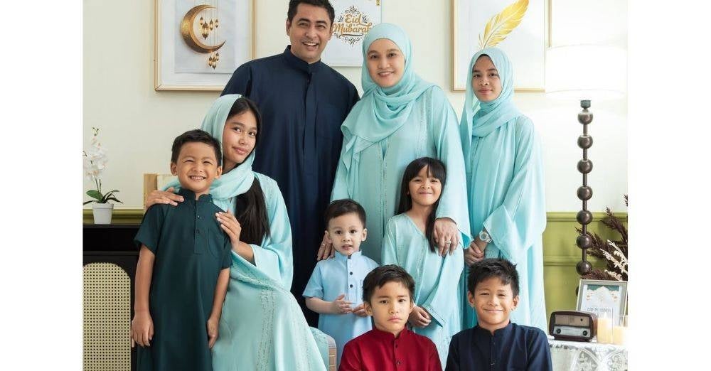 Image from: 'Bila tak cemerlang, kerja lebih keras.' Bella rangkul emas, Tasha pingat perak, ini rahsia Dr Sheikh Muszaphar didik anak