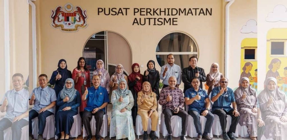 Image from: Bila anak autistik masuk akil baligh, ini yang ibu bapa perlu tahu”