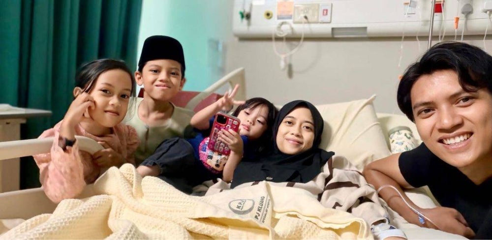 Image from: 'Percaturan ALLAH indah walau berat' – Aidilfitri mengadu sakit perut, isteri pergi selamanya pada hari lahir anak akibat kanser