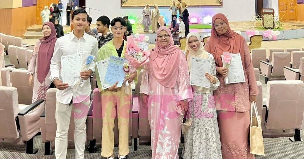 Image from: ‘Adab, budi pekerti baik & disenangi pensyarah…’ – Tak sempat konvo, pemuda maut kemalangan, warganet tuntut keadilan