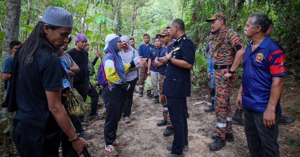 Image from: Turun seorang diri, di mana Nur Izzati Humaira? Jejak belum ditemui, ini kronologi  hilang ketika daki Bukit Changkat Asa