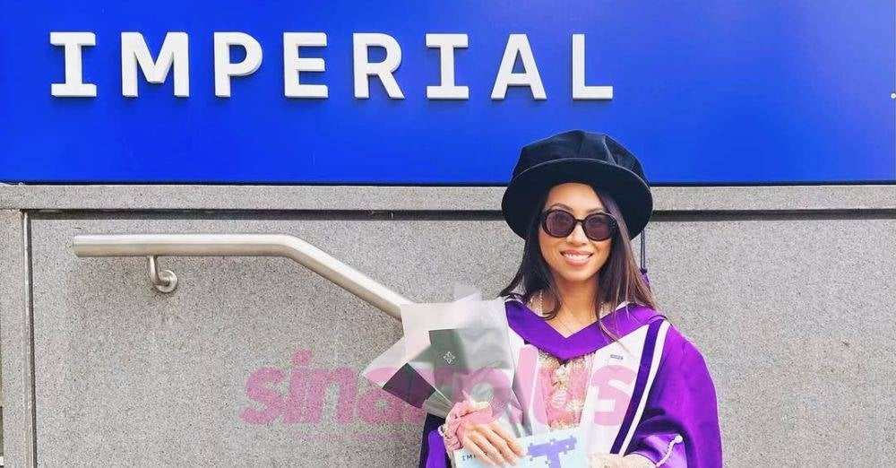 Image from: 'Malam panjang, syif on-call, tesis...' Dr Amalina graduasi PhD Imperial College London, kongsi pengorbanan di sebalik kejayaan, luahan buat 2 puteri