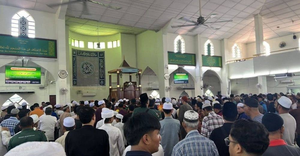 Image from: Rebah sebaik selesai azan Maghrib, rupanya ini amalan mulia bilal muda Ahmad Haziq sebelum dijemput Ilahi. 'Arwah rapat dengan al-Quran'