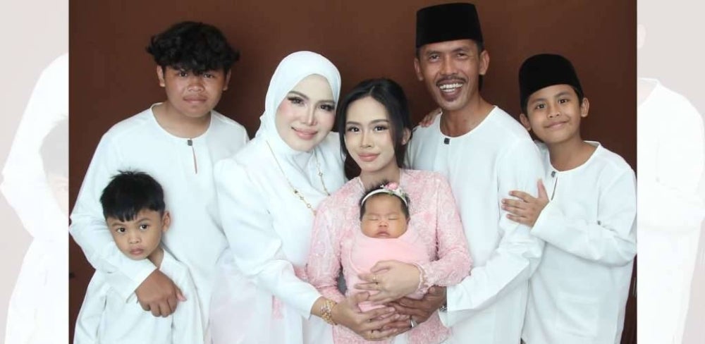 Image from: 'Balik rumah rasa kosong, sampai nak jumpa Ustaz...' - Watie Hanifiah dedah hampir alami fasa meroyan, kongsi cabaran penyusuan selepas bersalin