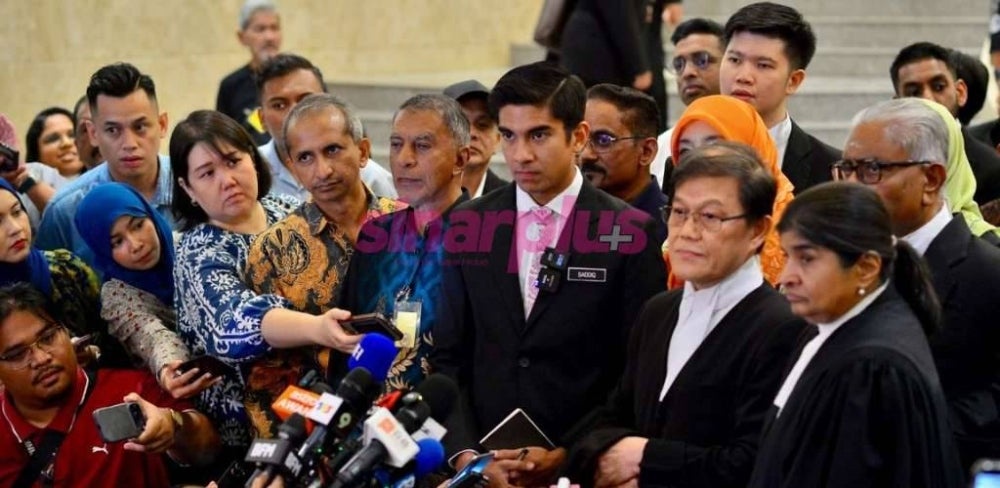 Image from: 'Kalau perlu tunggu lagi 2 minggu, saya akur...' – 6 tahun berjuang, Syed Saddiq tenang walau keputusan kes ditangguh lagi