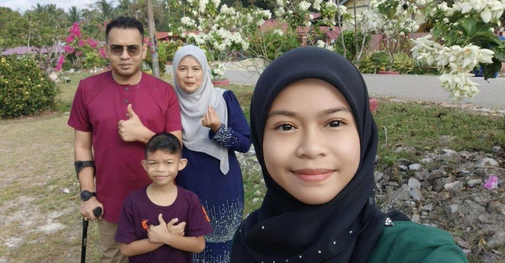 Image from: '2 hari di hospital sebelum pergi selamanya...' Gusi berdarah, mudah lebam rupanya tanda anak leukemia, bapa terkilan tak sedar awal