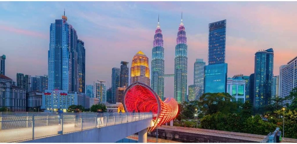 Image from: Rancang percutian sekeluarga ikut poket? Pilihan destinasi domestik, China atau Australia, semuanya berbaloi