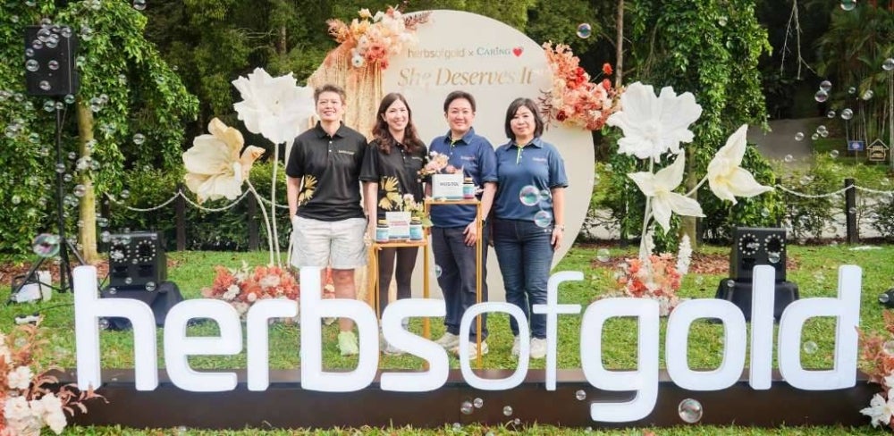Image from: Herbs of Gold & CARiNG Pharmacy lancar kempen ‘She Deserves It’ demi kesejahteraan wanita