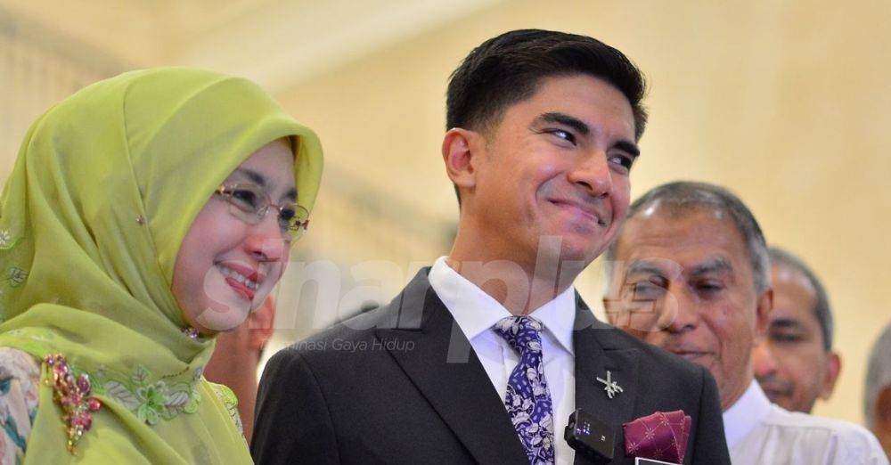 Image from: 'Dia jujur, baik & amanah' - Bella Astillah tertarik layanan Syed Saddiq kepada keluarga, ibu bapa ucap terima kasih doa rakyat Malaysia