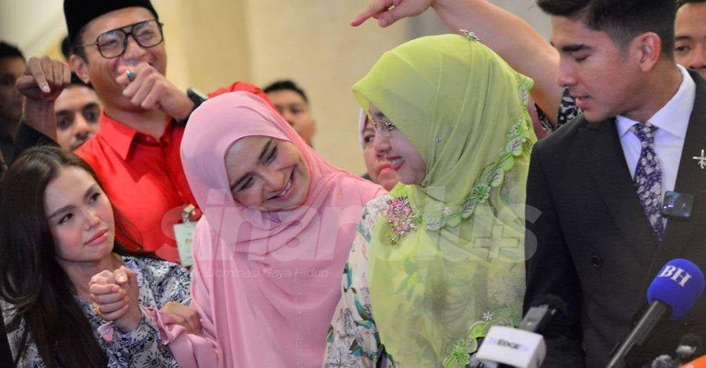 Image from: 'Yang beri kegembiraan layak jadi menantu mama' - 6 tahun tunggu kes selesai, ibu Syed Saddiq kagum kesetiaan Bella Astillah