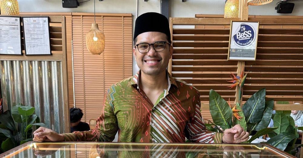 Image from: 'Sedih & seram, sampai nombor kad pengenalan...' - Khairul Aming buat laporan polis, saman telco isu data bocor