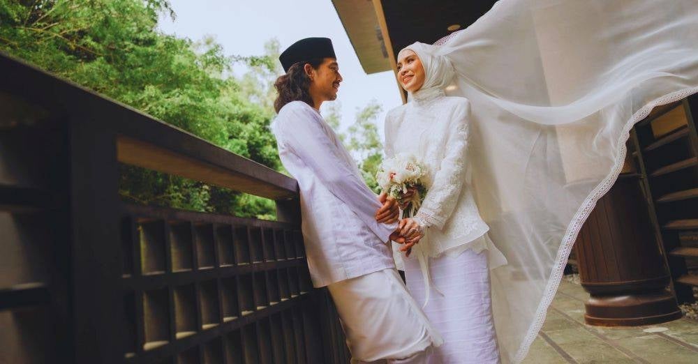 Image from: 'Isu beli ayam, macam-macam requirement' - Makin ceria lepas kahwin, Sissy Iman jawab isu content lucu, dedah sisi sebenar Dr Zamir