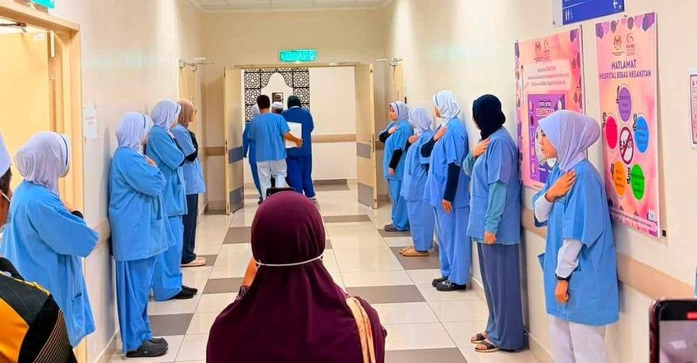 Image from: 'Anak yang baik, pelajar pintar & hafal 18 juzuk...' Remaja 15 tahun Eusoff Mubassyir derma organ, walk of honour menyentuh hati