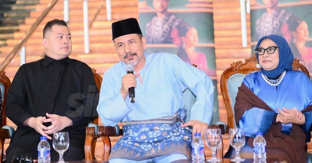 Image from: 'Saya fikir M Nasir bergurau saja’ - Aliff Aziz syukur rezeki bawa watak utama Mansur & Liu, nafi dipilih kerana rupa