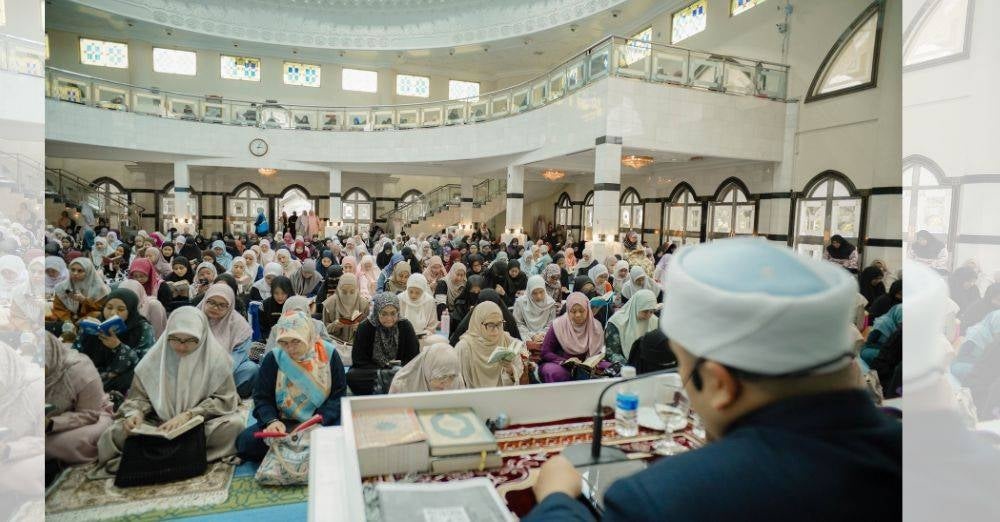 Image from: Bukan lagi tunggu usia emas, wanita kini pilih jejak Tanah Suci lebih awal bersama komuniti