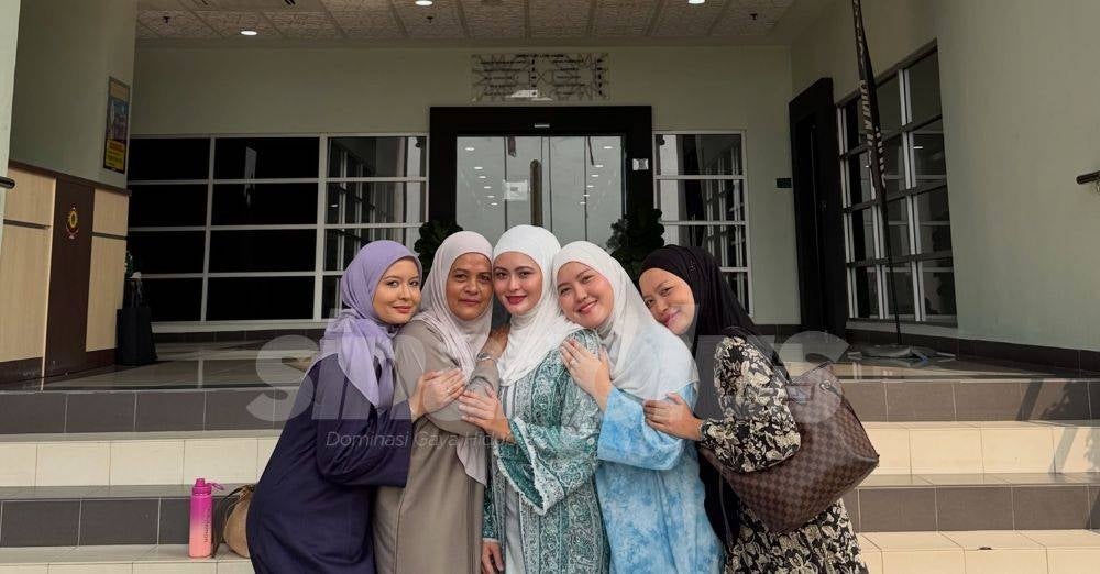 Image from: 'ALLAH sedang menulis cerita lebih indah.' Syida Melvin anggap perpisahan hadiah hari lahir, permulaan hidup baharu