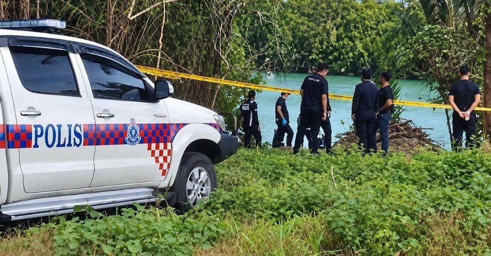 Image from: 'Rasa tak sedap hati, nampak selipar atas tebing...' Nenek pilu kongsi saat akhir Puteri Nur Afiyah, kronologi kanak-kanak lemas dicampak ke sungai
