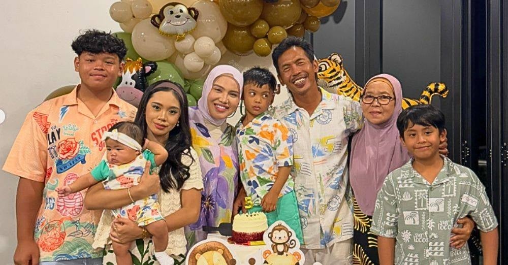 Image from: 'Tinggal suami tak apa...' Watie Hanifiah kongsi tip kahwin duda ada cahaya mata, dedah rahsia hubungan rapat dengan anak tiri