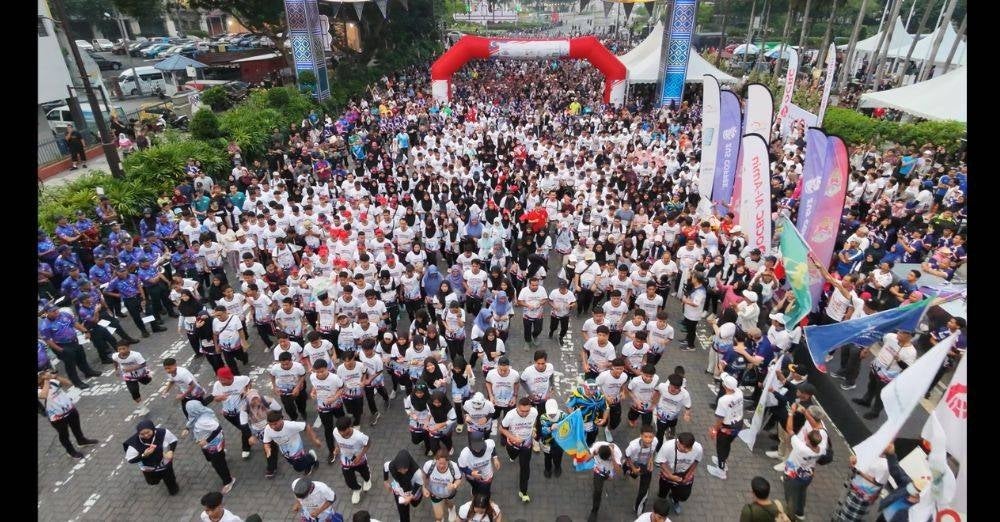Image from: Bukan sekadar larian, 1,000 anak yatim bawa pulang kenangan