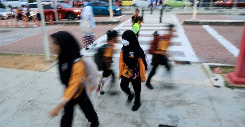 Image from: Jerebu: KPM arah sekolah tutup jika IPU lebih 180. Bacaan 150 tiga hari berturut tutup mulai Isnin, laksana PDPR