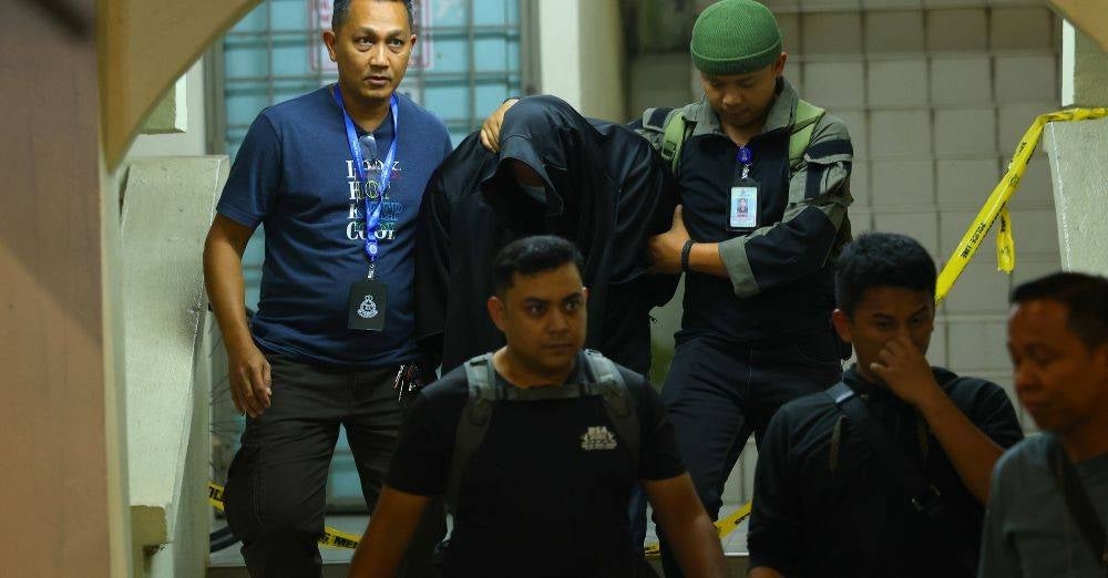 Image from: ‘Suaminya baharu keluar penjara, dalam proses cerai...’ Abang dedah Norhazwani ceria, jarang kongsi masalah keluarga