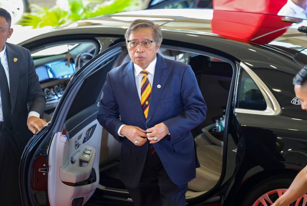 Premier Sarawak Bentang Belanjawan Negeri 2024, RM13.6 Bilion