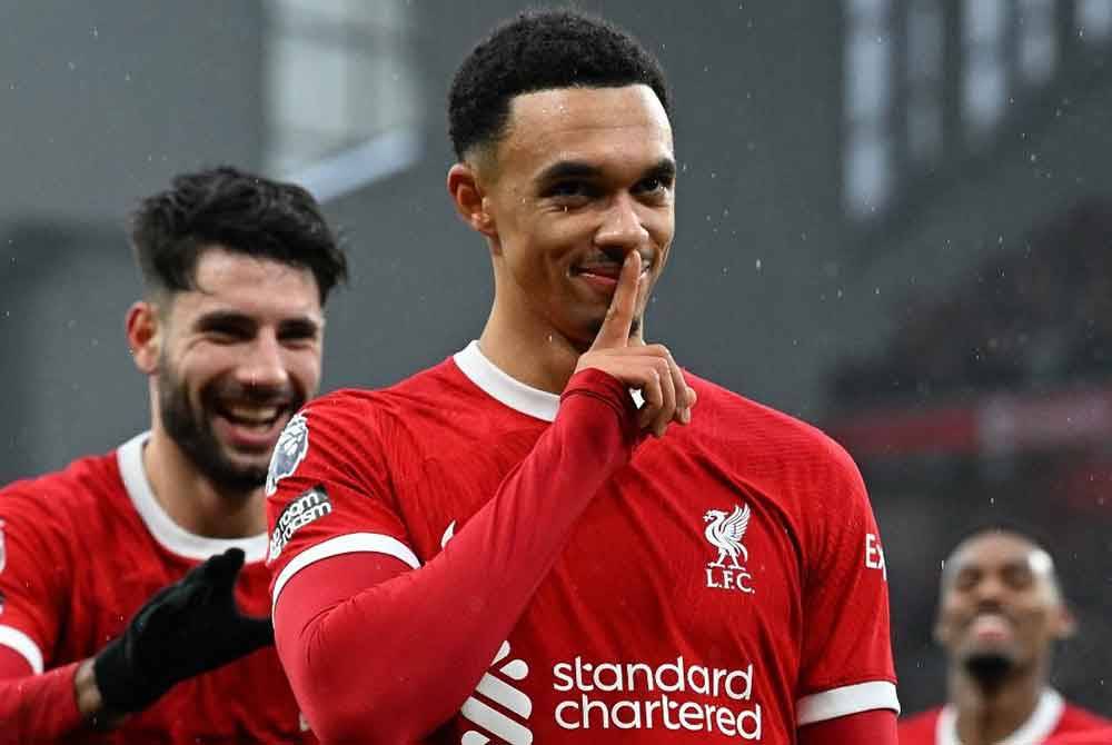 Posisi Alexander-Arnold Kekal