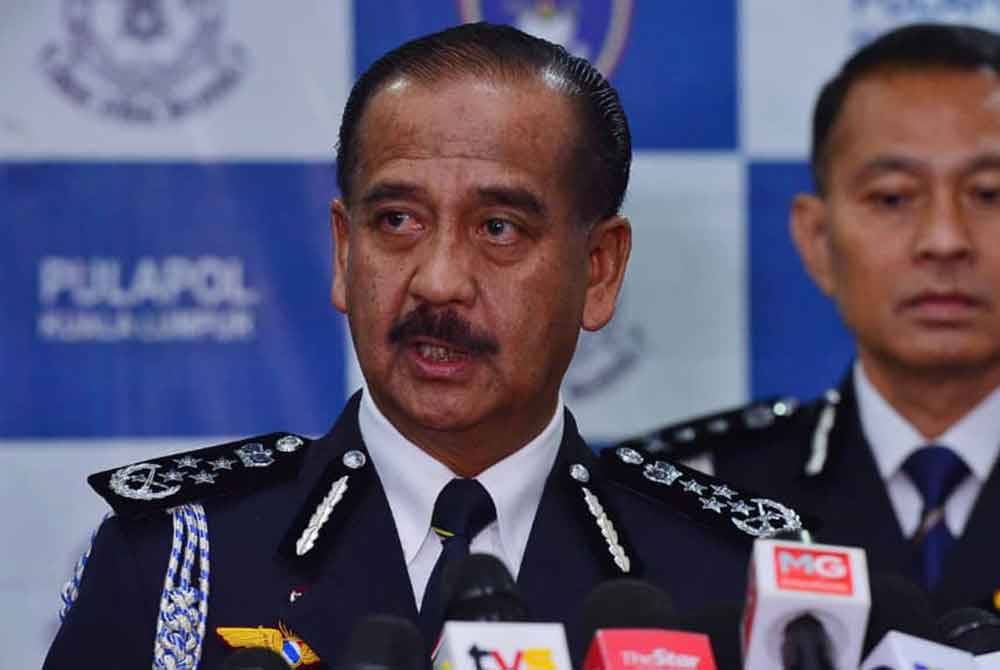 Polis rampas 1,145 kasut guna logo mirip kalimah ALLAH