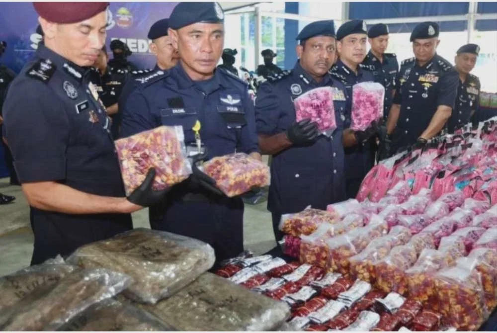 Image from: Produk sah ikut KKM, vape dadah dari pasaran gelap - MRECA