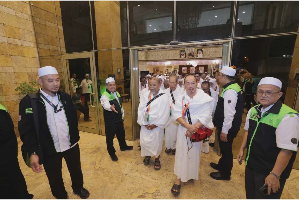 Image from: [VIDEO] Tiada denda bergambar depan Kaabah, dakwaan tular tidak benar